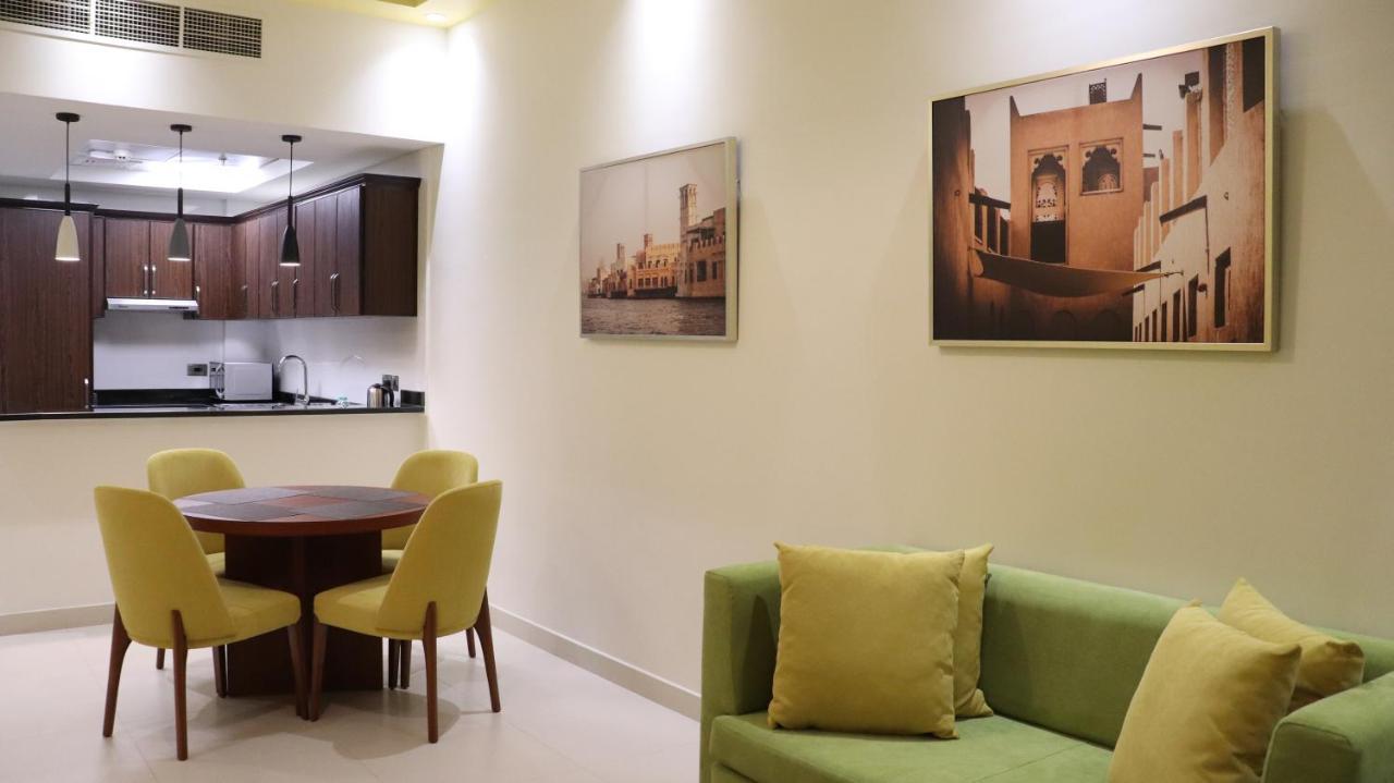 Al Riyadh Hotel Apartments アブダビ エクステリア 写真