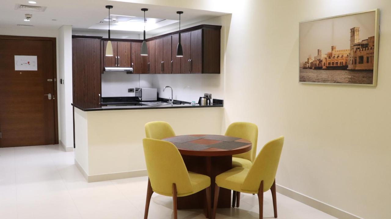 Al Riyadh Hotel Apartments アブダビ エクステリア 写真