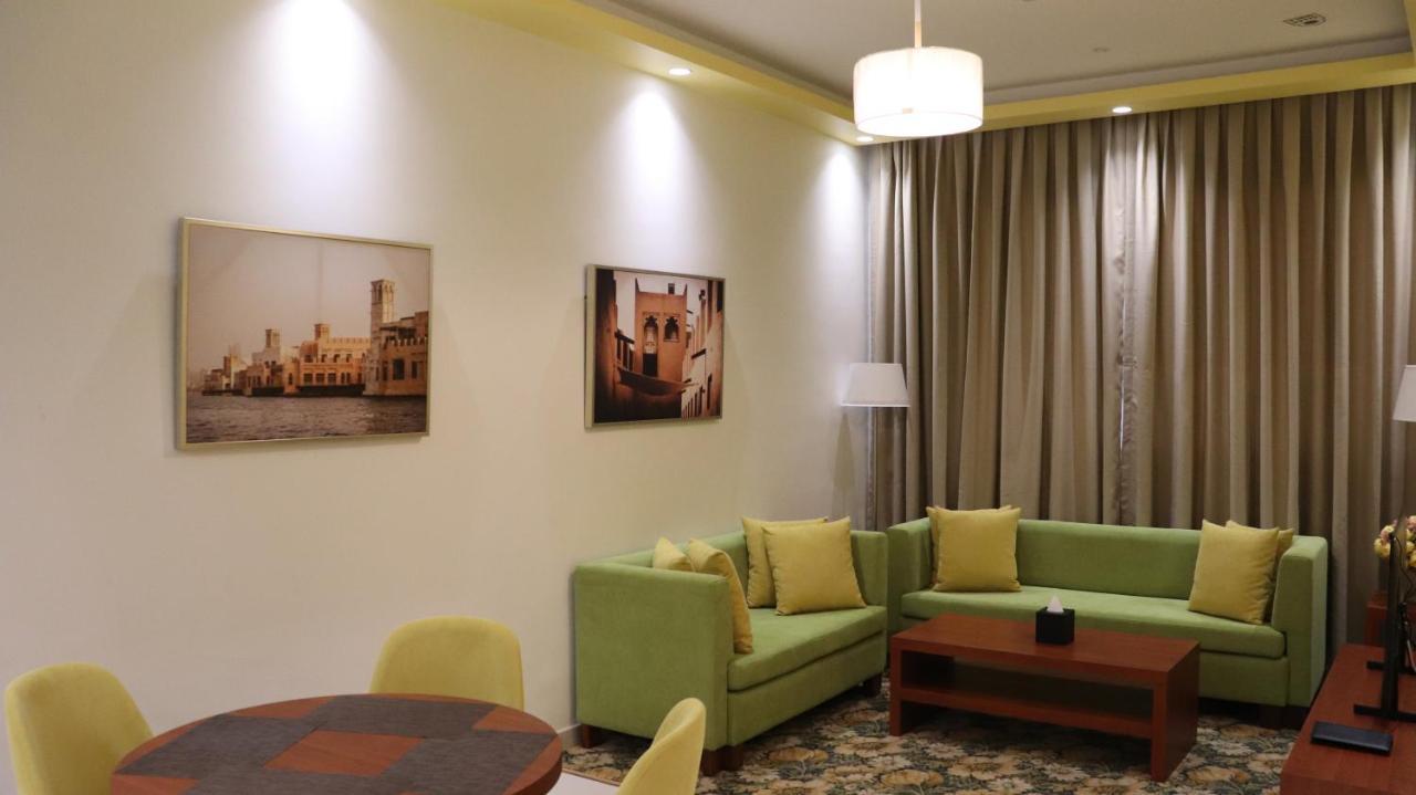Al Riyadh Hotel Apartments アブダビ エクステリア 写真