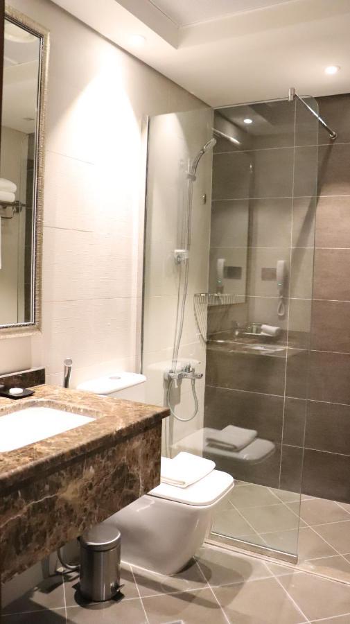 Al Riyadh Hotel Apartments アブダビ エクステリア 写真