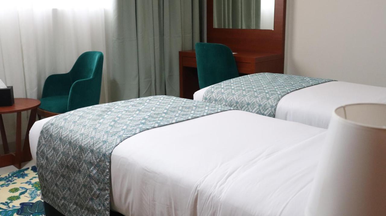 Al Riyadh Hotel Apartments アブダビ エクステリア 写真