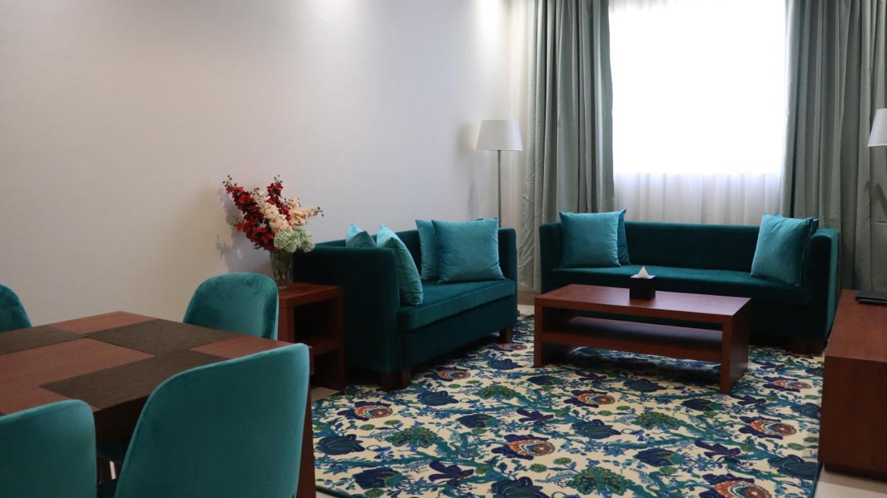 Al Riyadh Hotel Apartments アブダビ エクステリア 写真